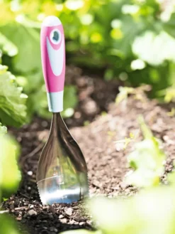 Dirty Little Digger™ -Garden Care Series Store 8594982 9961 tif