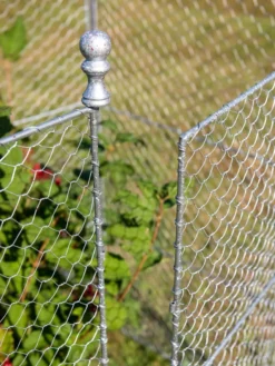 Tall Chicken Wire Critter Fence With Gate -Garden Care Series Store 8613260 0083